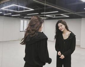 翘楚个人资料,才华横溢的杰出人物掠影