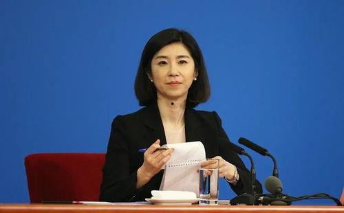 张璐的资料,跨越时代的魅力女性，成就非凡人生