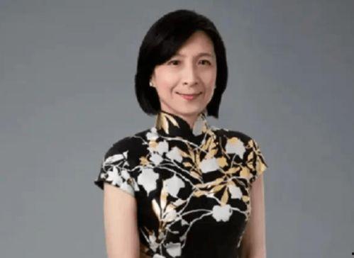 中国女富豪关聪背景,从普通职员到中国女富豪的逆袭之路